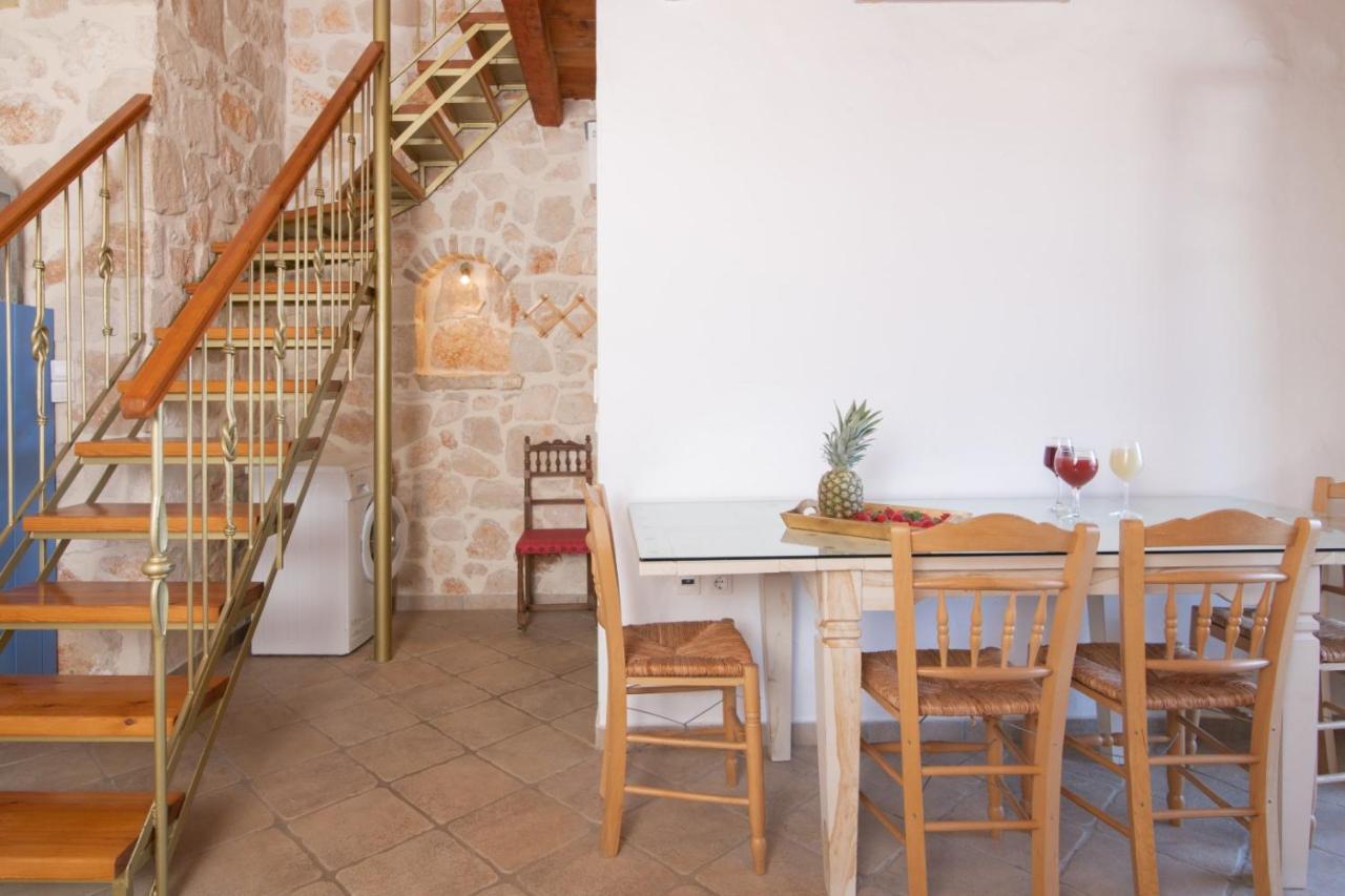Ferienhaus Strofilia Authentic *