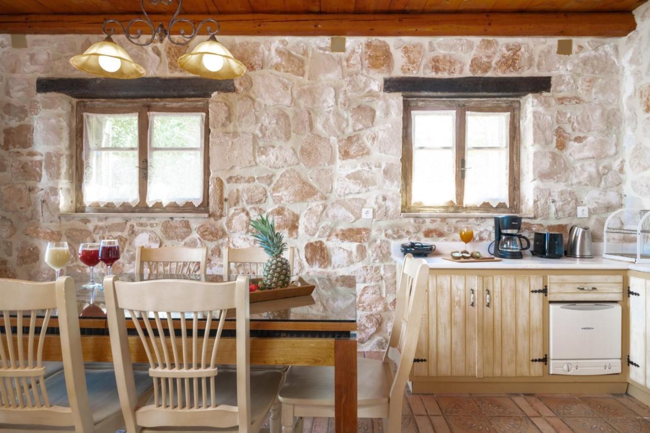 Ferienhaus Strofilia Authentic *