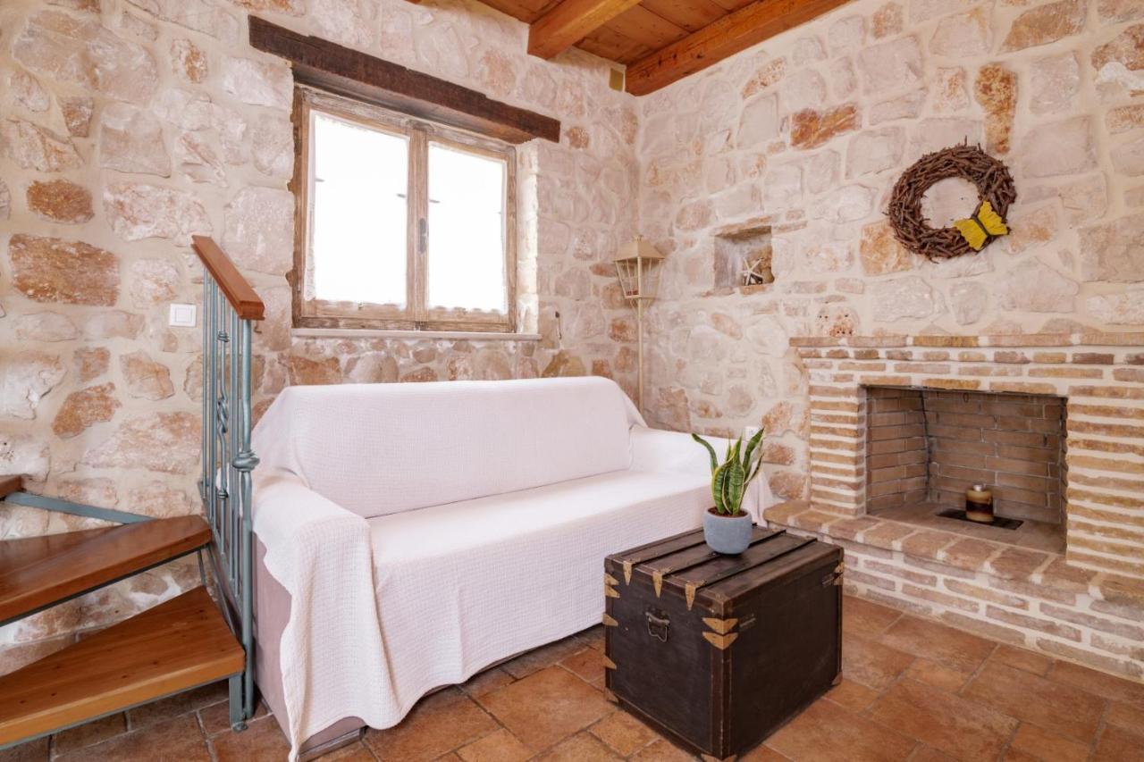 Strofilia Authentic Ferienhaus *